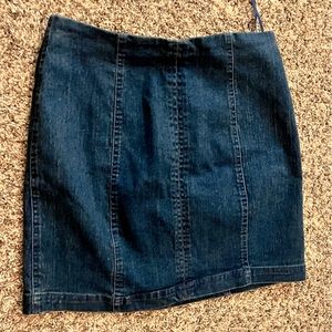 Jean skirt size adult small